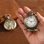 Unyks Star Analog - Vintage Motorbike Pocket Watch Keychain - Gift For Christmas Day, New Year, Birthday, Rakshabandhan For Brother, Bro, Bhai, Boyfriend, Friend - Keyring, white, gold (Pubg) - Image 3